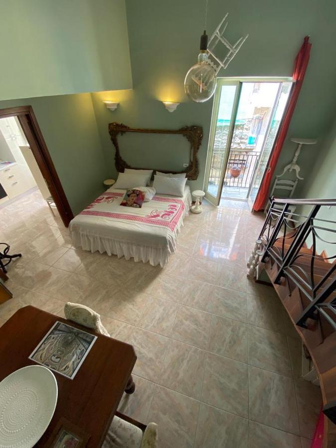 Casa Gioia, Tra Palazzo Reale,Lungomare E Monte Echia Apartment Napoli Ngoại thất bức ảnh